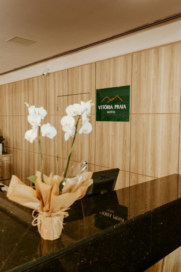 Vitoria Praia Hotel Bagian luar foto