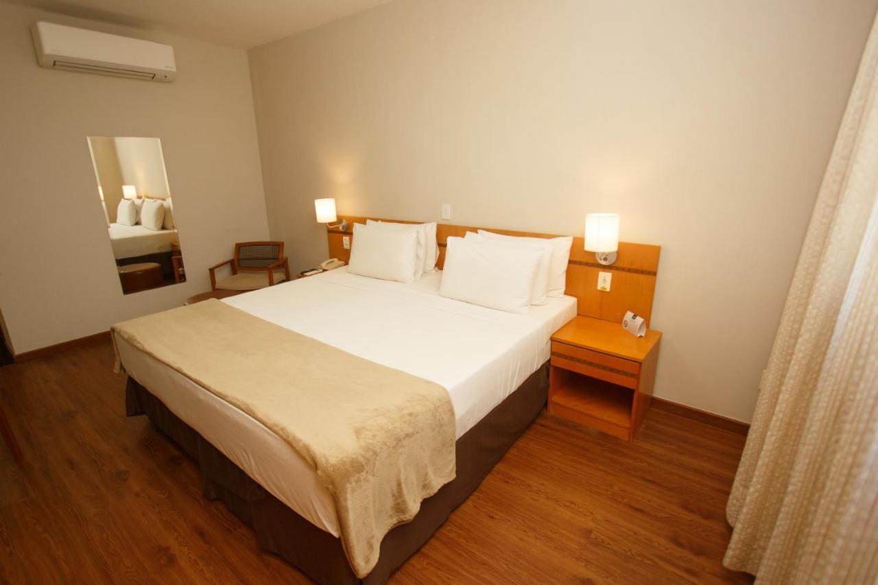 Vitoria Praia Hotel Bagian luar foto